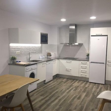 קמברילס Apartaments Colibri מראה חיצוני תמונה