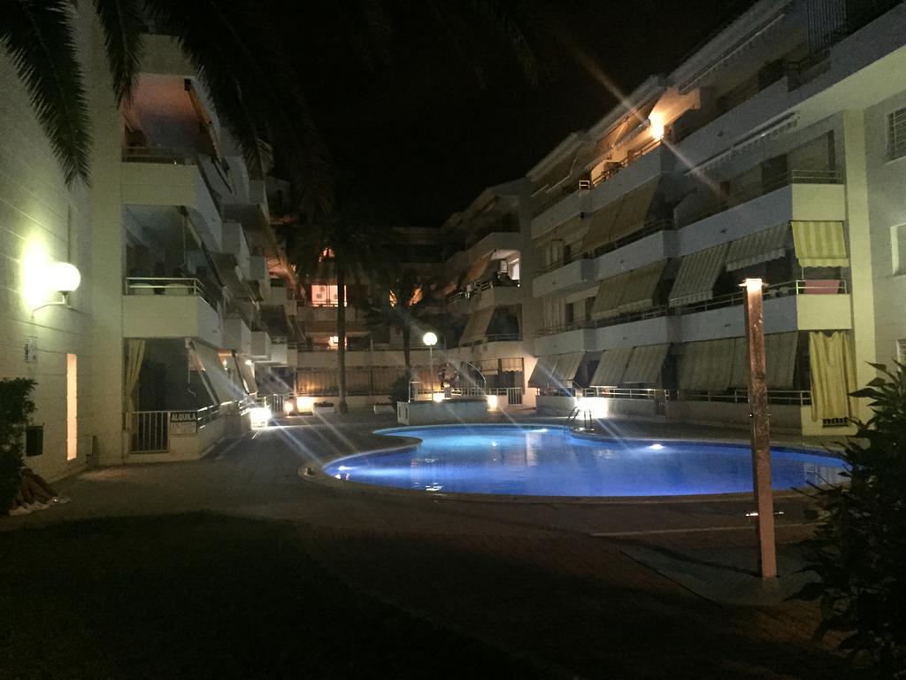 קמברילס Apartaments Colibri מראה חיצוני תמונה