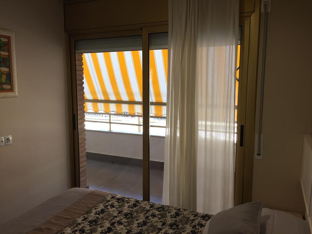 קמברילס Apartaments Colibri מראה חיצוני תמונה