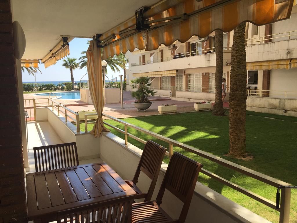 קמברילס Apartaments Colibri מראה חיצוני תמונה