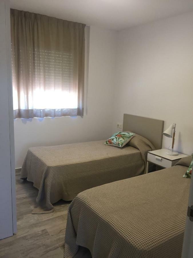 קמברילס Apartaments Colibri מראה חיצוני תמונה